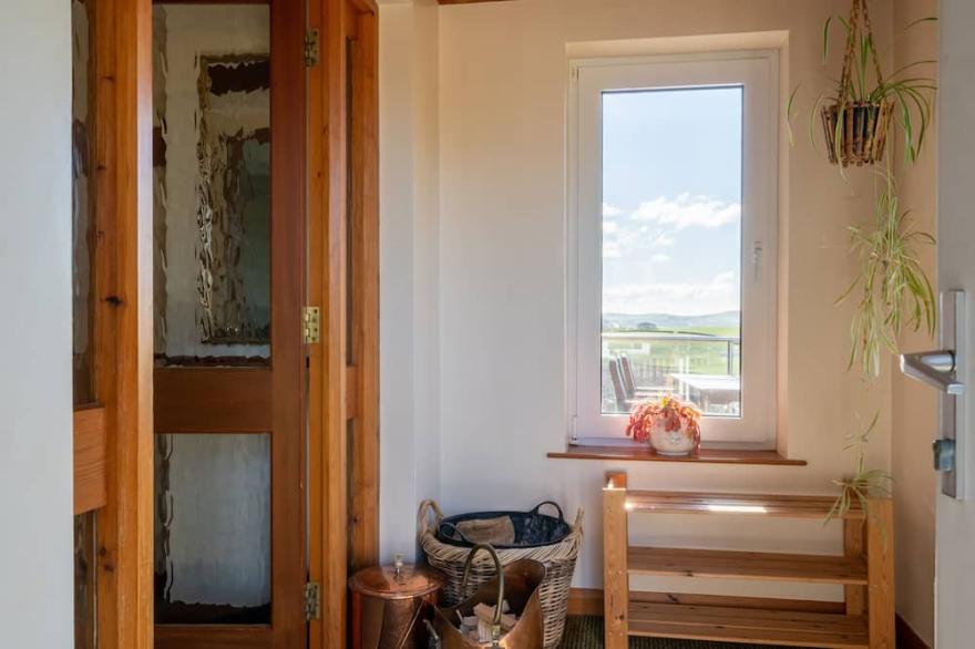 High Butterbent Cottage -  Rural cottage that sleeps 6 guests  in 3 bedrooms