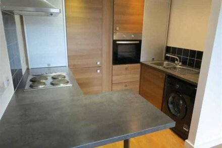 Furnished to taste holiday home for family in the heart of Manchester