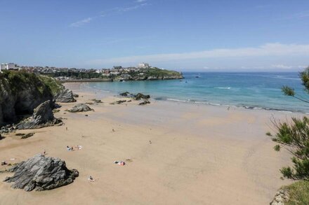 23 TRE LOWEN, romantic in Newquay