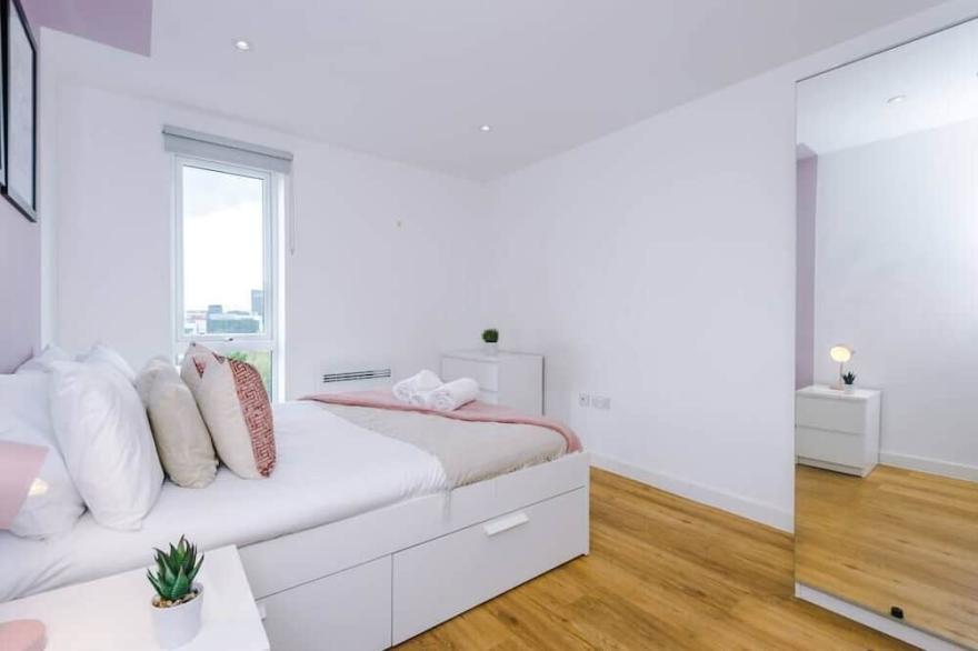 Scandi Penthouse in Manchester Centre - Parking