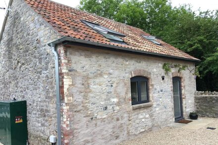 Barn conversion near Wedmore(New listing for 2018) with heated indoor pool