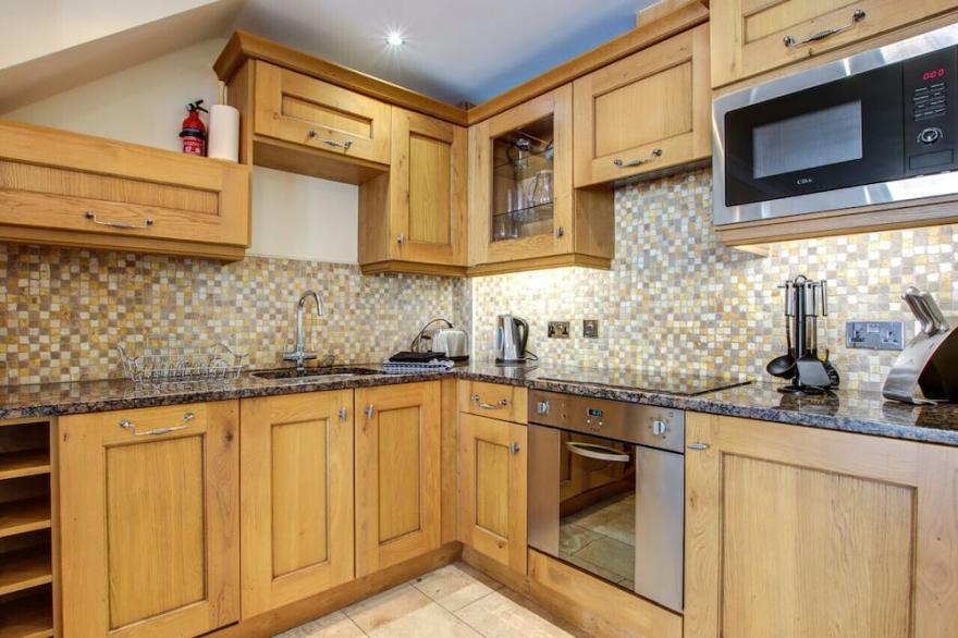No 4, Cherry Tree - One Bedroom House, Sleeps 2