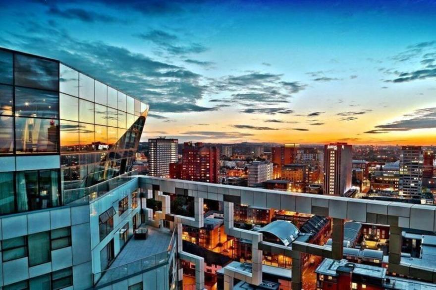 City View Apartment Birmingham Central