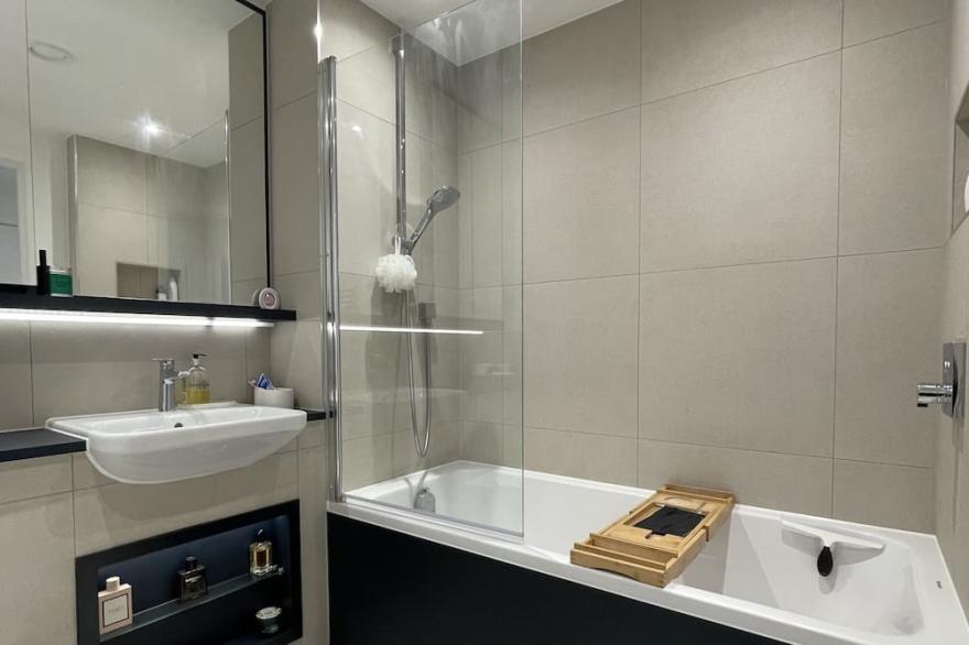 Stylish 1BR Apartment Next To Hampstead Heath