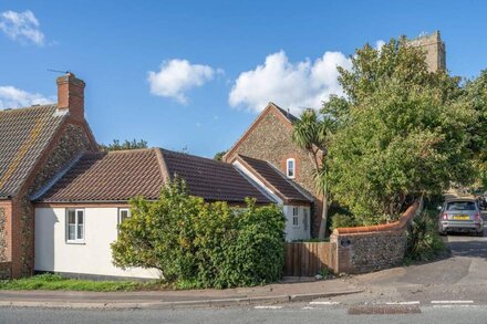 Heather Cottage | East Ruston Cottages