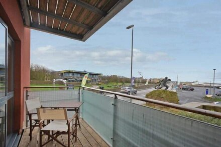 CASTLE VIEW AT THE VIKING, family friendly in Seahouses