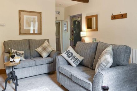 2 bedroom accommodation in Grassington