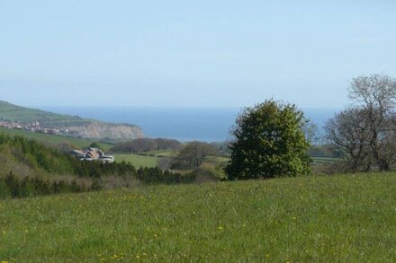 Swallow's Rest - Charming Self Catering Cottages With Sea & Countryside Views