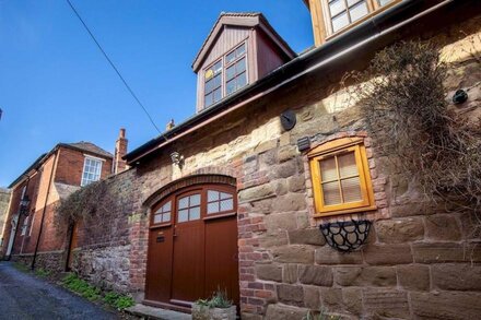 Pass the Keys | Quaint 1 bedroom cottage in Church Stretton