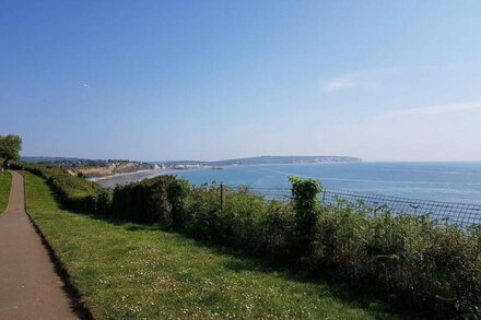 3 bedroom accommodation in Shanklin