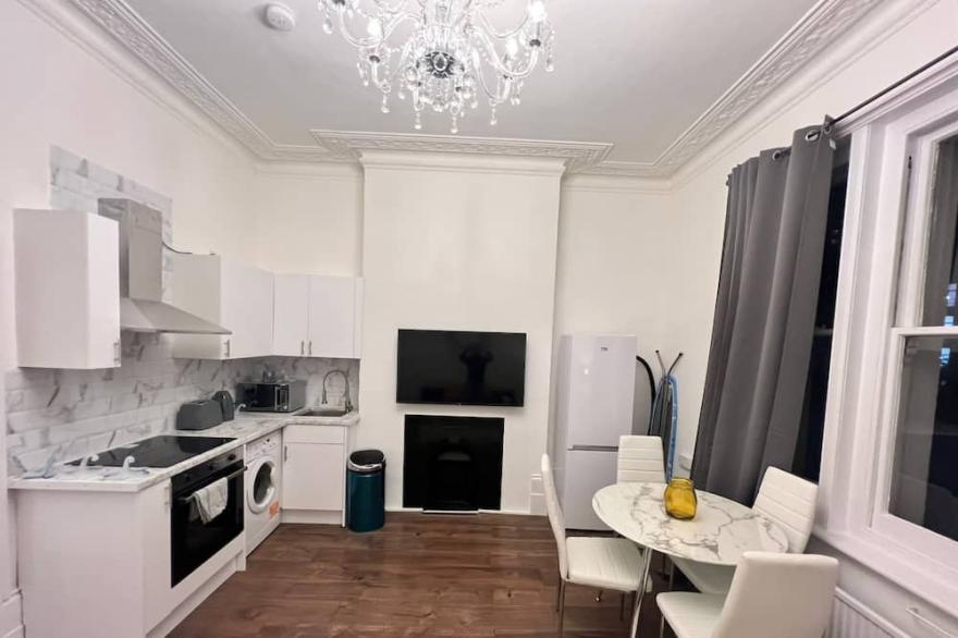 Cozy 1 Bed Flat In Chiswick