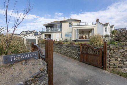 A stunning 4 bedroom holiday home which spills out onto beautiful Treyarnon Bay.