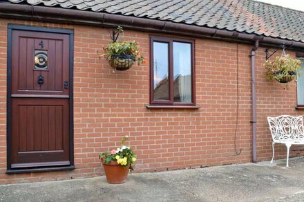 3 bedroom accommodation in Foxley, near Fakenham