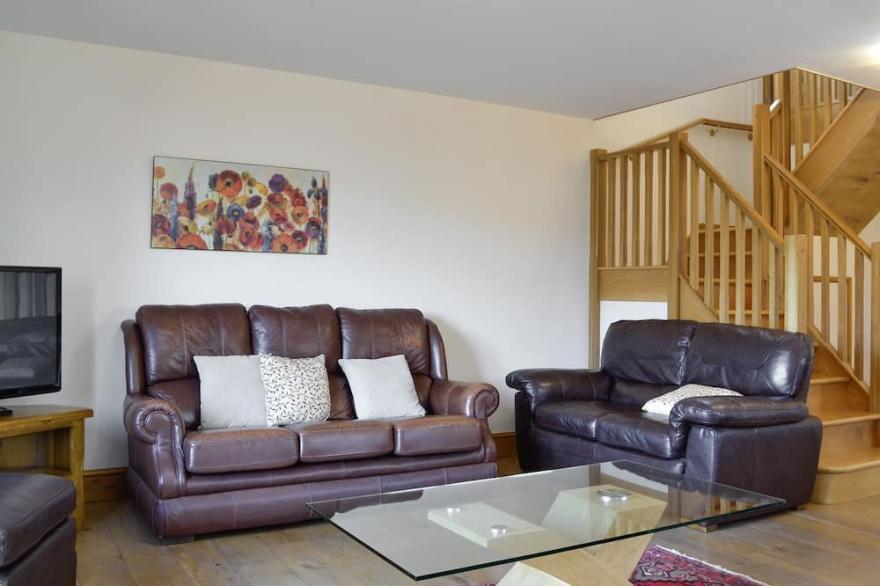 4 bedroom accommodation in Wonastow, near Monmouth