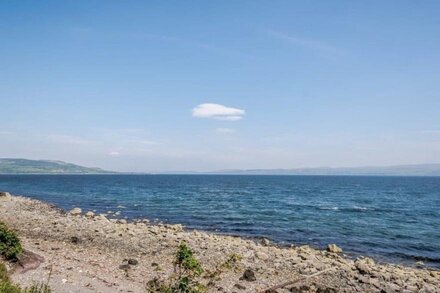 Seaview 4 Ensuite Bedroom Apartment on Beautiful Isle of Bute