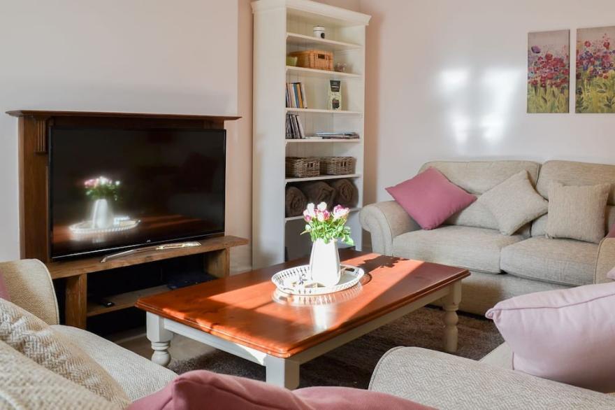 5 bedroom accommodation in Muston, near Filey