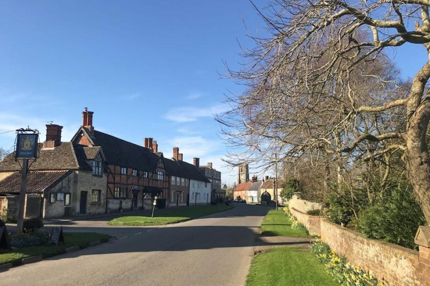 1 bedroom accommodation in Steeple Ashton, near Trowbridge