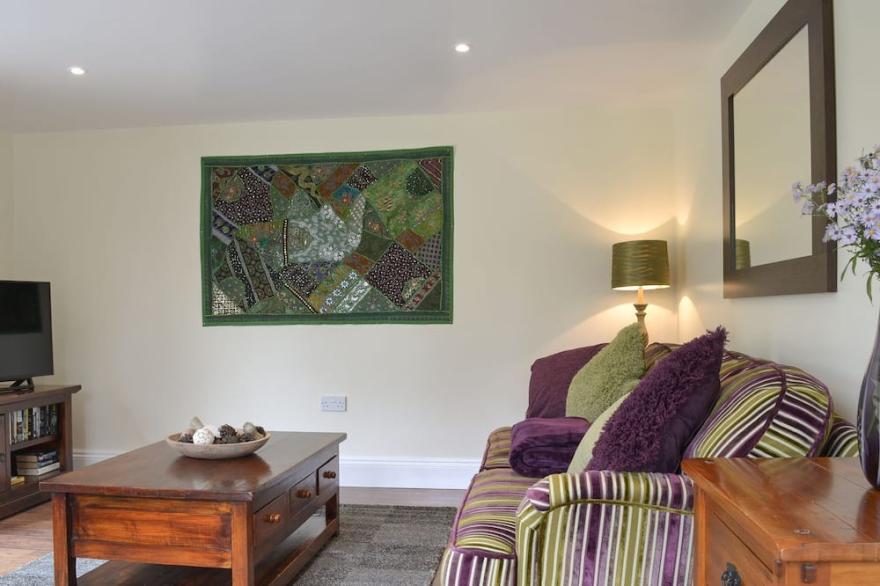 1 bedroom accommodation in Steeple Ashton, near Trowbridge