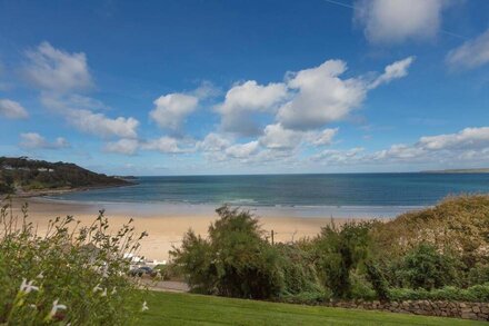 VIRIDIAN, family friendly, character holiday cottage in Carbis Bay