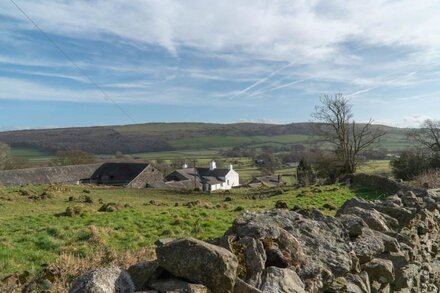 Woodland Cottage - Short walk to Cartmel Village & The Race Course