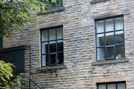 BV Apt 2 Bedrooms At Holmfirth Perfect View