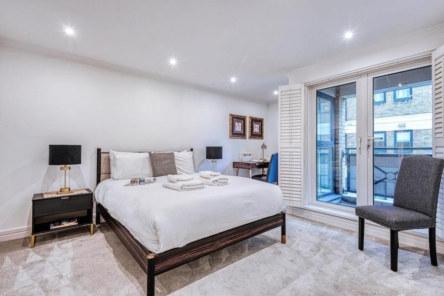 Stunning Apartment in fashionable Marylebone by UnderTheDoormat