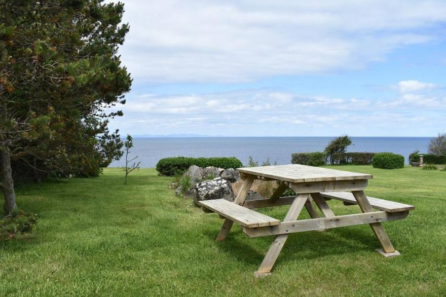 1 Bedroom Accommodation In Covesea, Near Lossiemouth