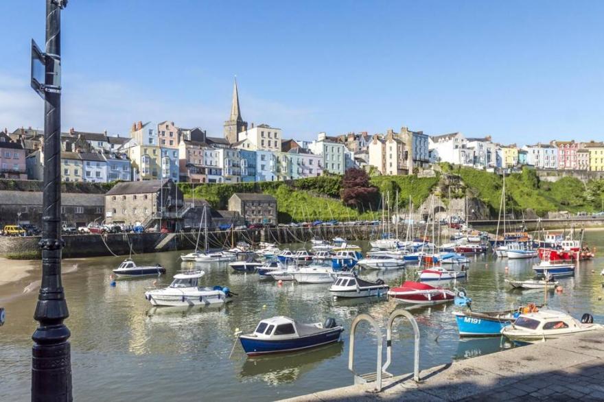 Connaught House - 2 Bedroom Apartment - Tenby