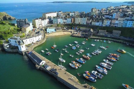 Goscar Court - 1 Bedroom Apartment - Tenby