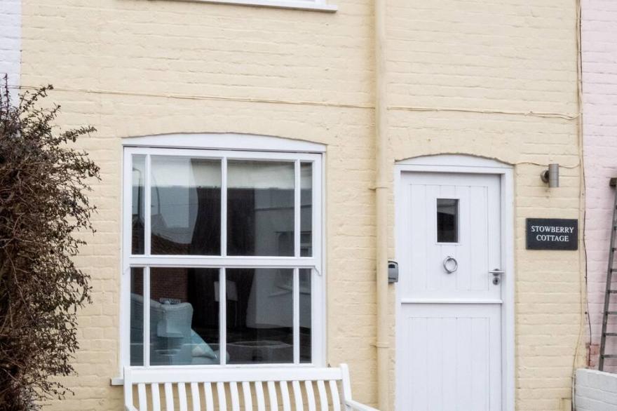 Puddleduck Cottage - Sleeps 6 Guests  In 3 Bedrooms
