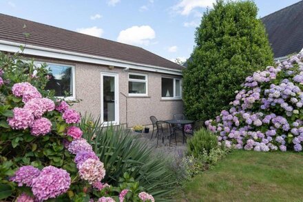 Ballyroan - Peaceful, Dog Friendly Cottage