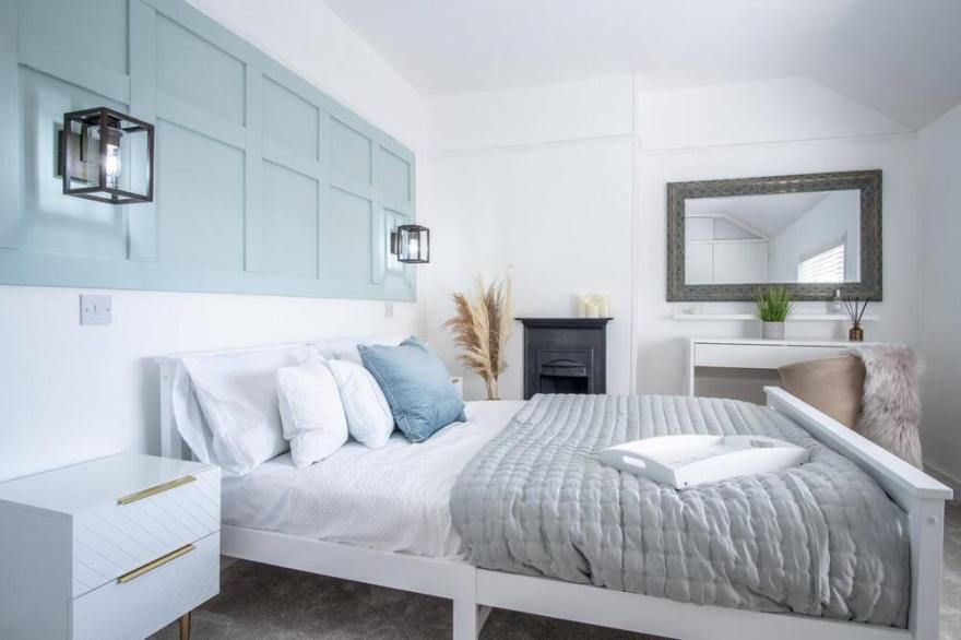 Newell Hill Cottage - 3 Bedroom Cottage - Tenby