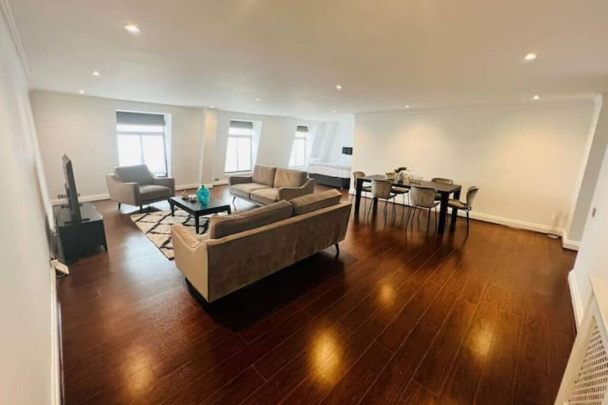 7 Piccadilly  · Very High End Huge 1750SQFT Mayfair Apartment.