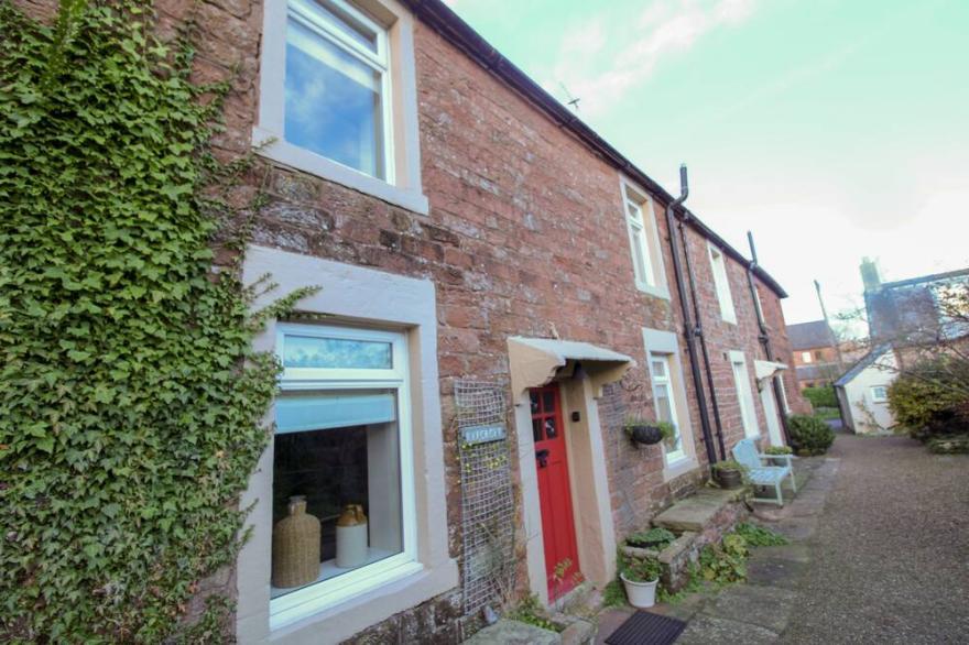 Rycroft, Talkin has 2 double bedrooms close to Hadrian's Wall and Talkin Tarn