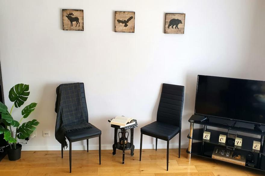 168 - ExcellentStays - 2 Bedroom Flat