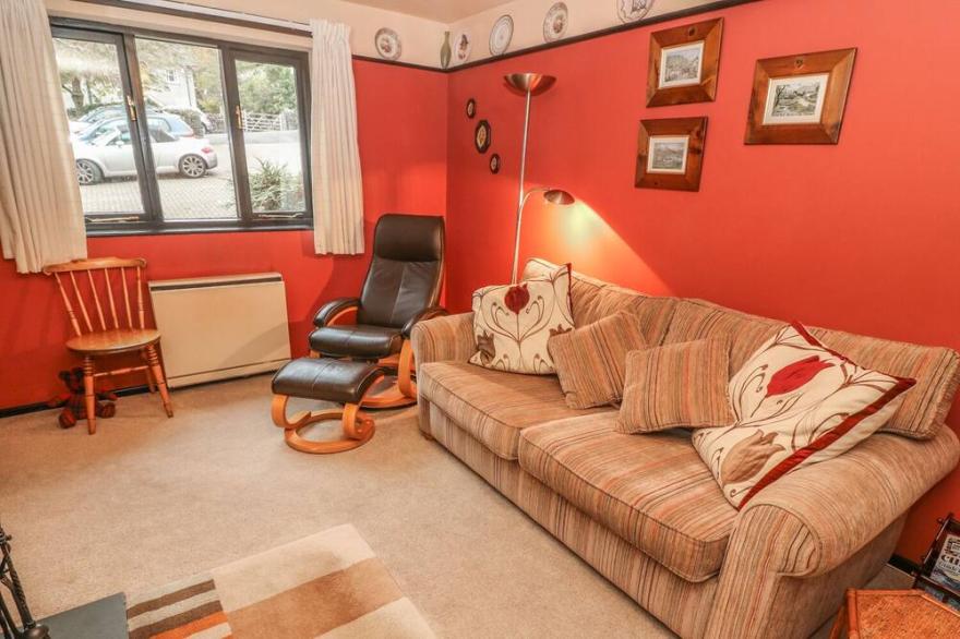 GREENBECK COTTAGE, pet friendly, with open fire in Coniston