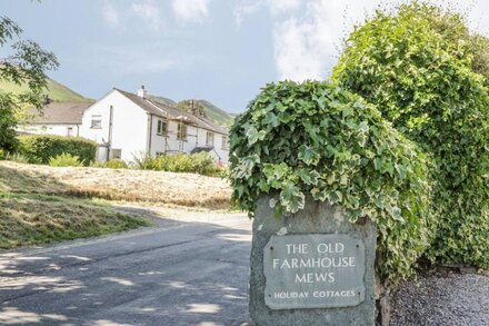 MEWS STUDIO COTTAGE 5, pet friendly, with a garden in Braithwaite