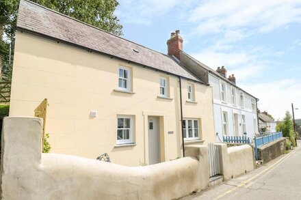 ELM COTTAGE, pet friendly, with open fire in Llangwm, Pembrokeshire