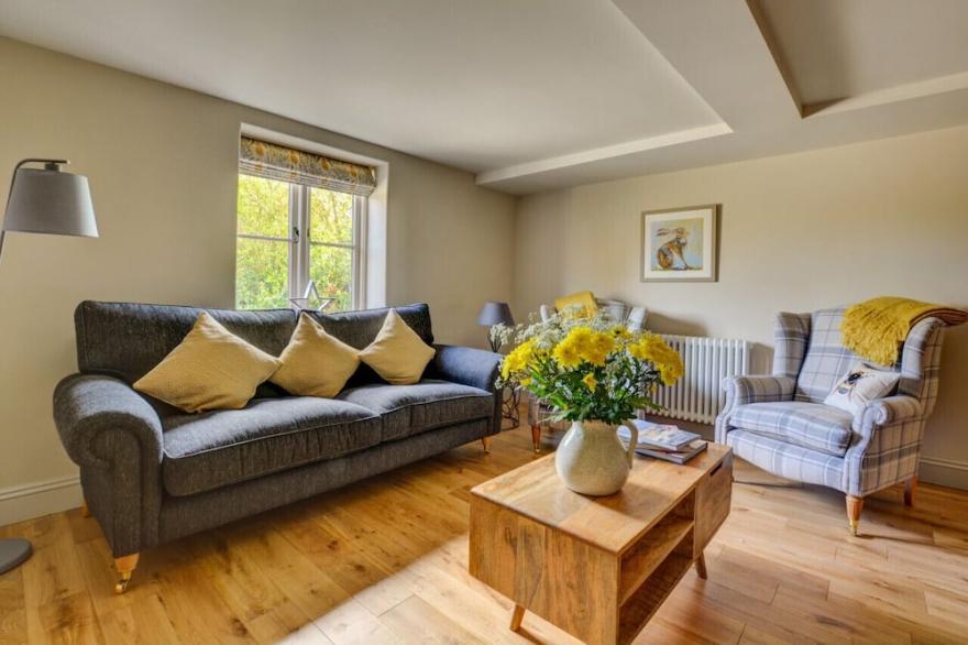 Meadow View - Three Bedroom House, Sleeps 6