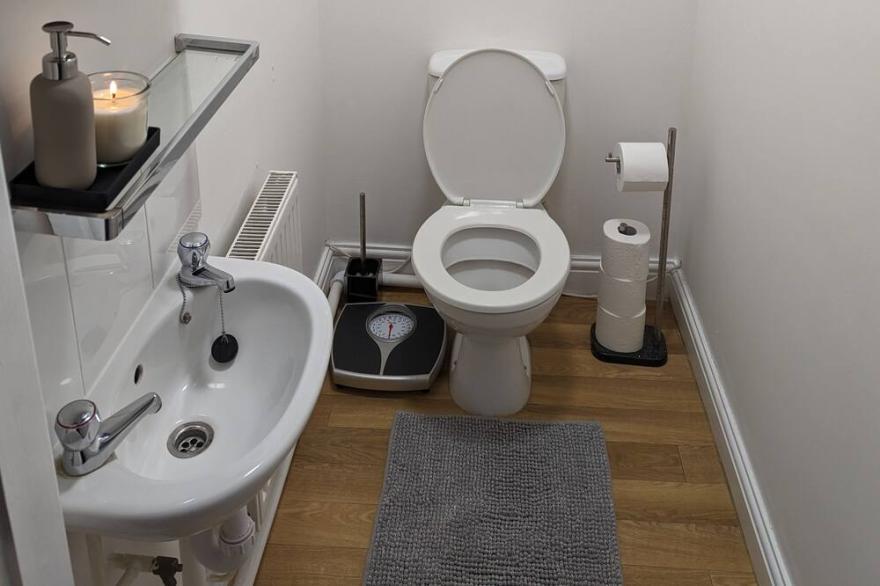Greatmindz's home away from home<br>Semi-detached house with 2 king size bedrooms