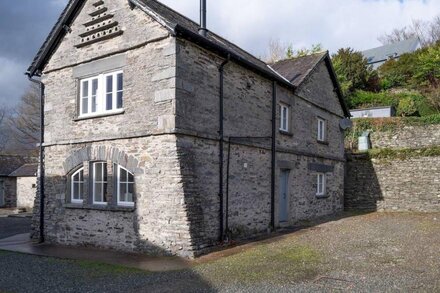 Ullswater - Two Bedroom Cottage, Sleeps 4