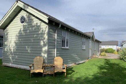 Salty Dog -  a beach house that sleeps 4 guests  in 2 bedrooms