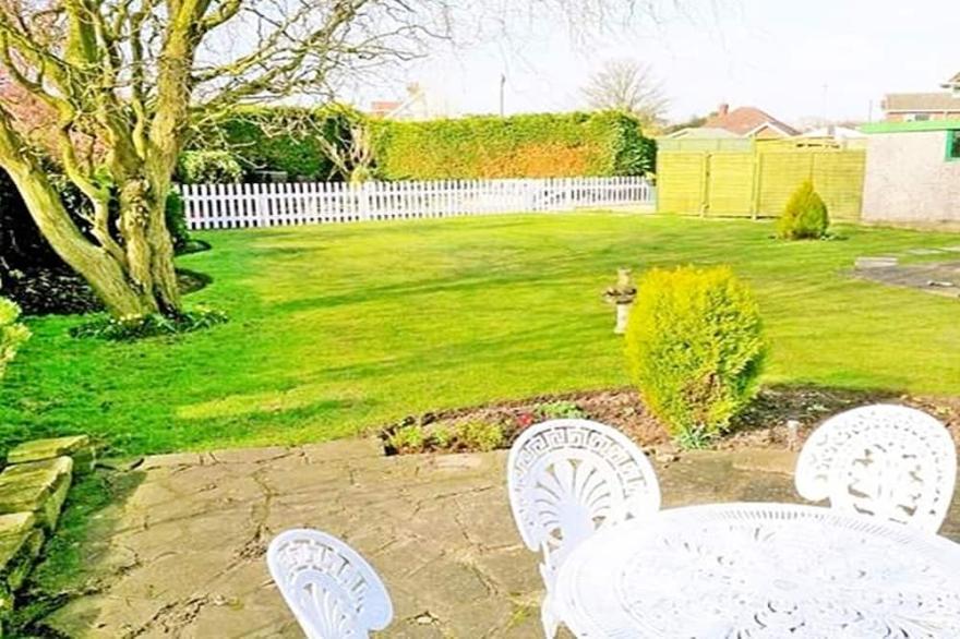 Fabulous Country Cottage In The Best Location Just Mins To Beach & Skegness