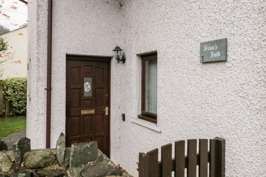 FRIARS FOLD, pet friendly, character holiday cottage in Newby Bridge