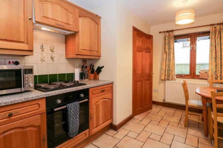 FRIARS FOLD, pet friendly, character holiday cottage in Newby Bridge