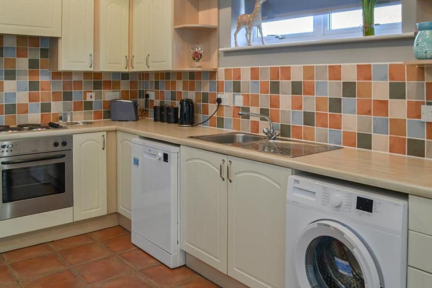 1 Bedroom Accommodation In Doddington, Near Lincoln