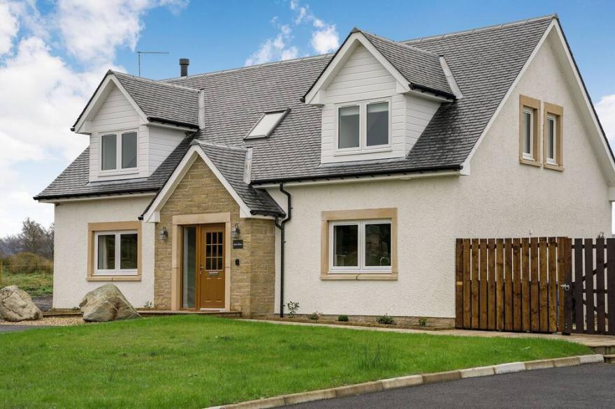 3 Bedroom Accommodation In Gartmore, Near Stirling