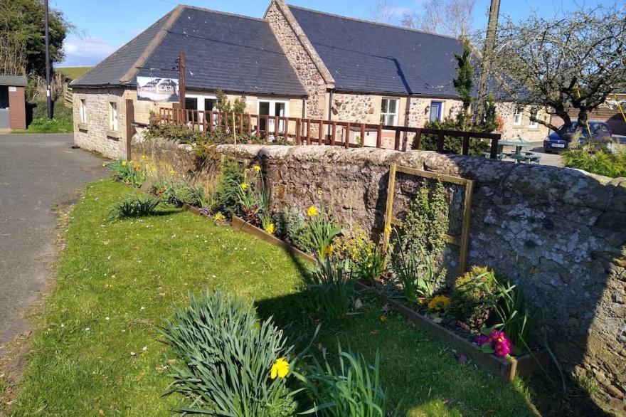 Converted Blacksmiths - Sleeps 7 Family And Pet Friendly (upto 2 Dogs)