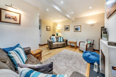 2 bedroom accommodation in Bamburgh