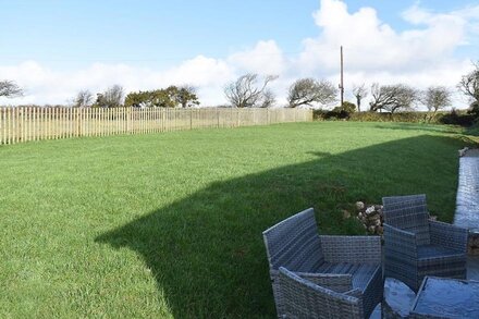 3 bedroom accommodation in Blackwater, near St Agnes